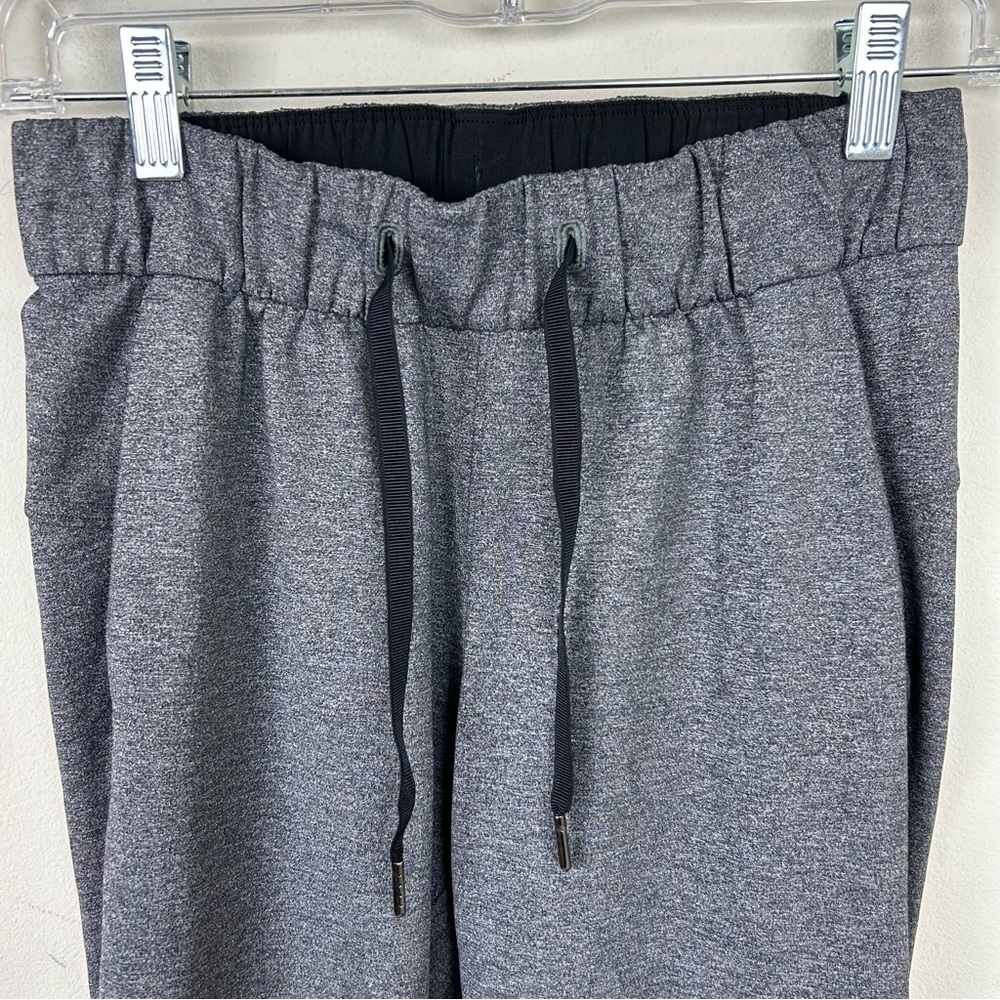 Lululemon On The Fly pant heathered gray/black size: 2 - Picture 4 of 12